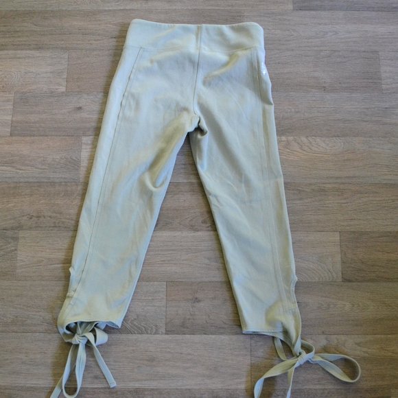 Free People Movement Turnout Sage Green Legging Size XS Extra Small - Picture 6 of 8